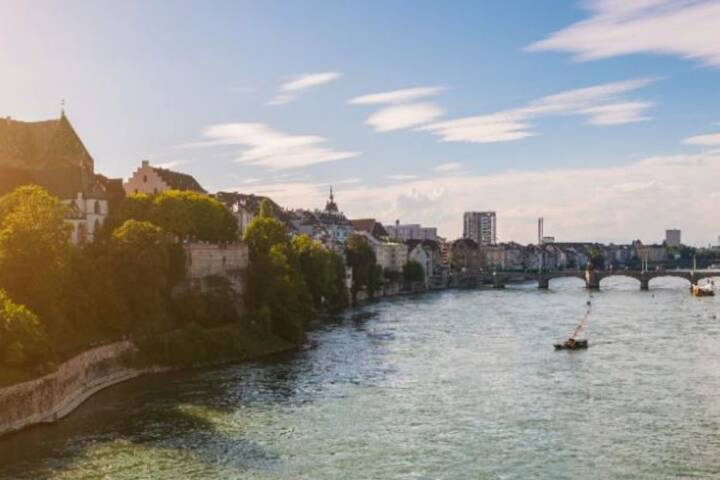 Congress Center Basel Ansicht Rhein