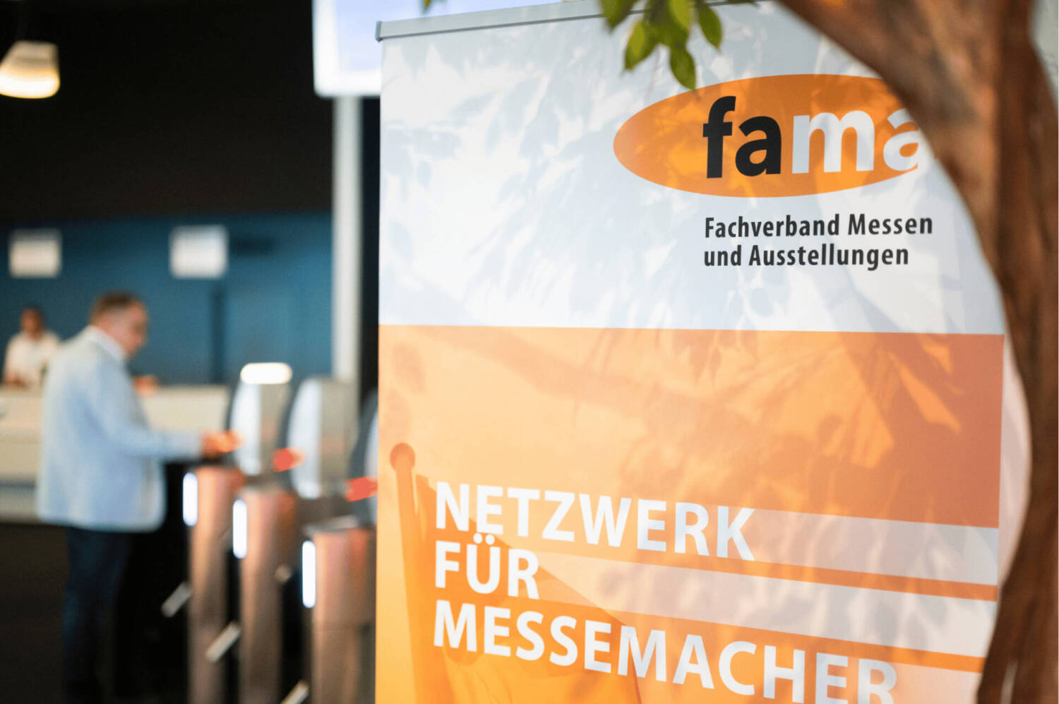 Messe Basel FAMA Eingang